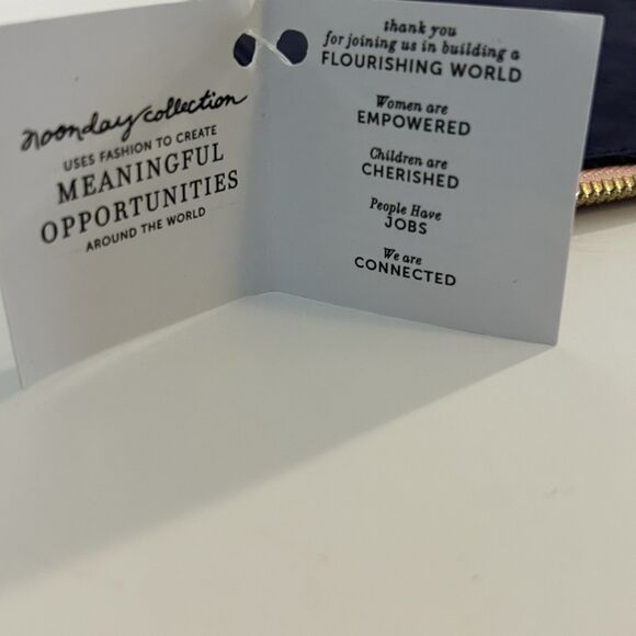 noonday collection Wrist Purse Navy Suede Pink Trim 7” Square W/ Zipper Closure - Picture 8 of 10